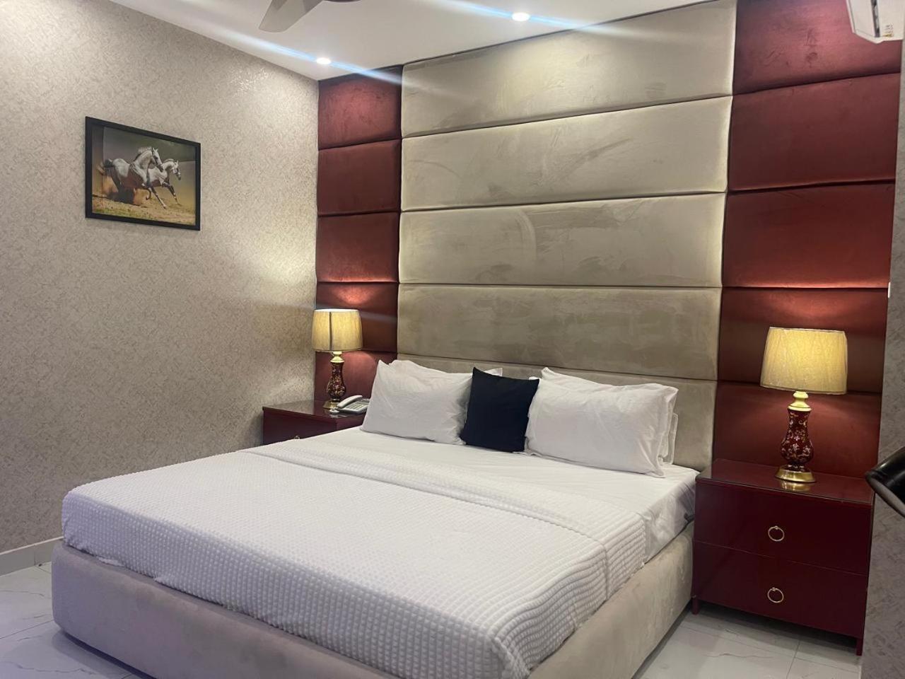 Hotel Croydon International Rawalpindi Eksteriør billede